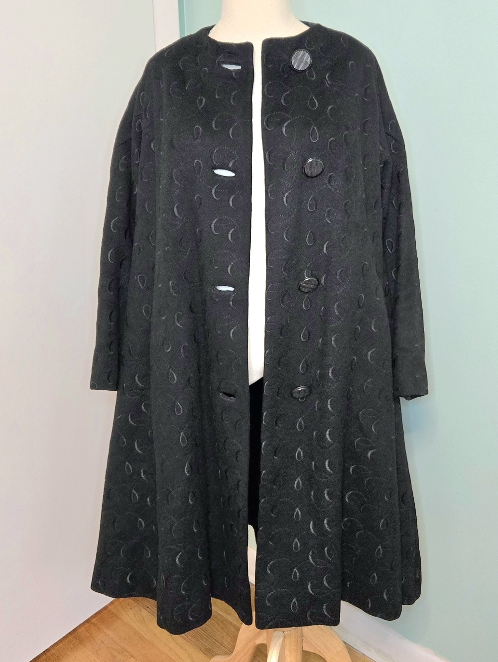 Vintage Embroidered Heavy Winter Wool Opera Theater Swing Over Coat Black XL
